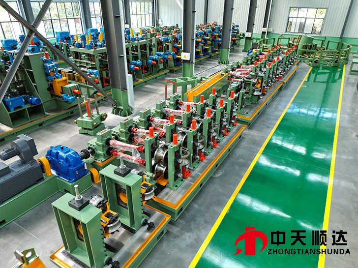 高精度焊管成型機(jī)