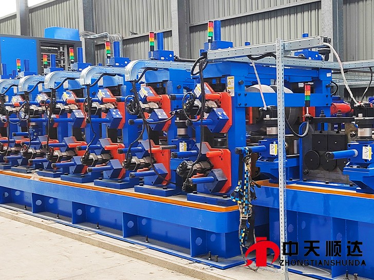 全自動(dòng)焊管成型機(jī)